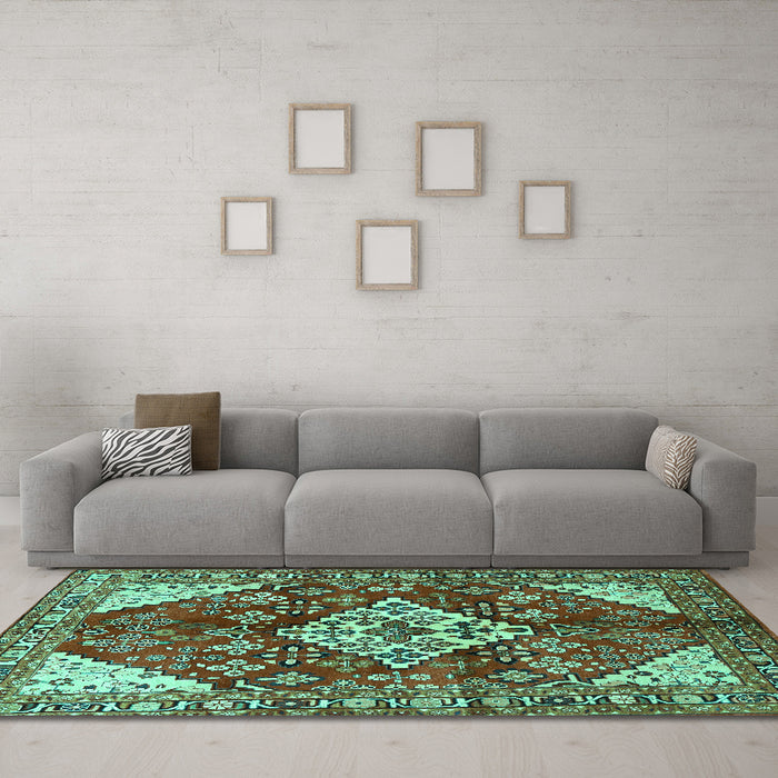 Machine Washable Medallion Turquoise Traditional Area Rugs in a Living Room,, wshtr520turq
