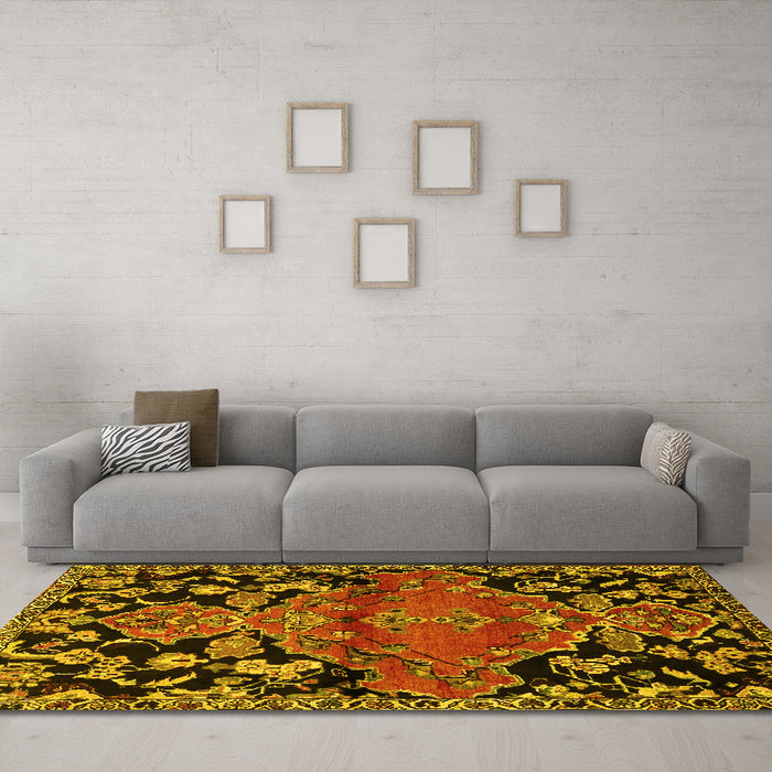 Machine Washable Persian Yellow Traditional Rug in a Living Room, wshtr523yw