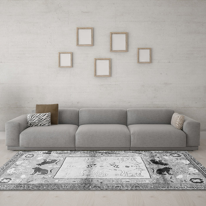 Machine Washable Animal Gray Traditional Rug in a Living Room,, wshtr526gry