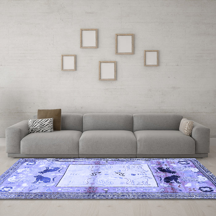 Machine Washable Animal Blue Traditional Rug in a Living Room, wshtr526blu