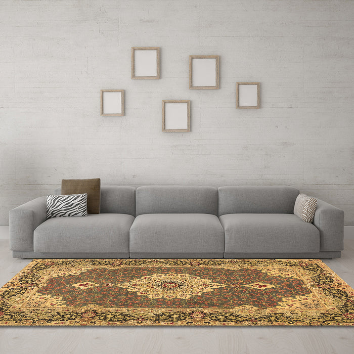 Machine Washable Medallion Brown Traditional Rug in a Living Room,, wshtr528brn