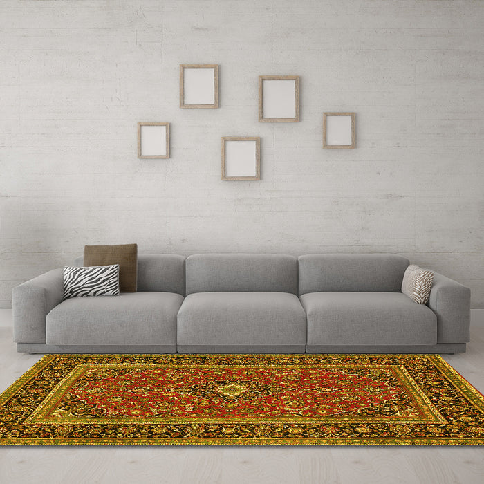 Machine Washable Persian Yellow Traditional Rug in a Living Room, wshtr532yw