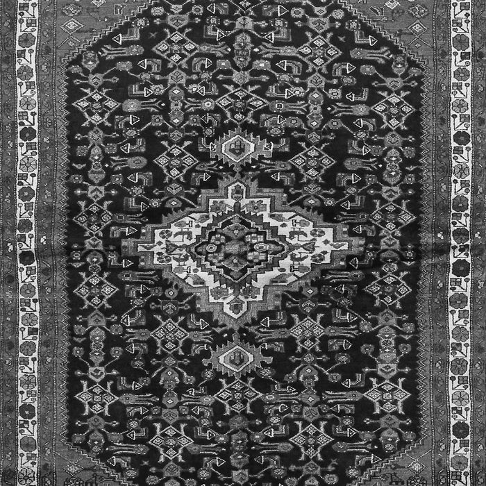 Serging Thickness of Machine Washable Persian Gray Traditional Rug, wshtr534gry