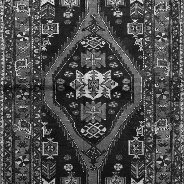 Serging Thickness of Machine Washable Persian Gray Traditional Rug, wshtr53gry