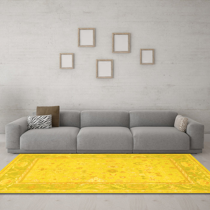 Machine Washable Oriental Yellow Traditional Rug in a Living Room, wshtr540yw