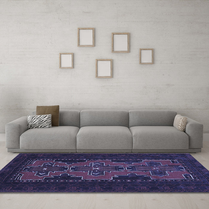 Machine Washable Persian Blue Traditional Rug in a Living Room, wshtr541blu