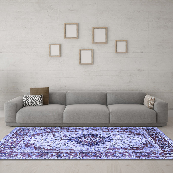 Machine Washable Medallion Blue Traditional Rug in a Living Room, wshtr542blu
