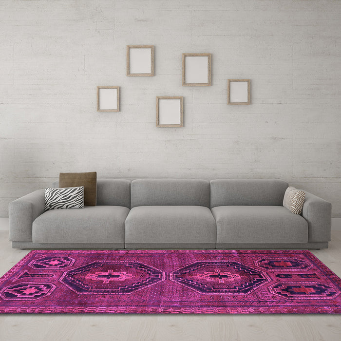 Machine Washable Persian Purple Traditional Area Rugs in a Living Room, wshtr543pur