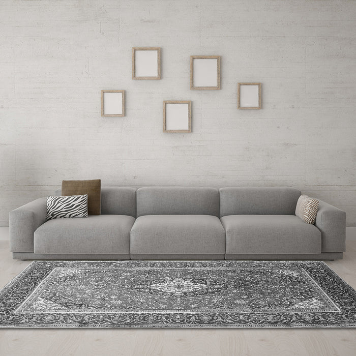 Machine Washable Medallion Gray Traditional Rug in a Living Room,, wshtr545gry
