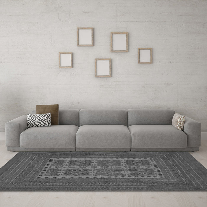 Machine Washable Southwestern Gray Country Rug in a Living Room,, wshtr54gry