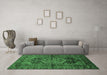 Machine Washable Persian Emerald Green Traditional Area Rugs in a Living Room,, wshtr553emgrn