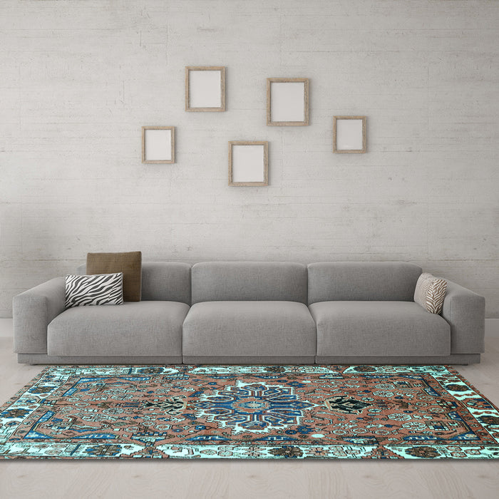Machine Washable Persian Light Blue Traditional Rug in a Living Room, wshtr555lblu