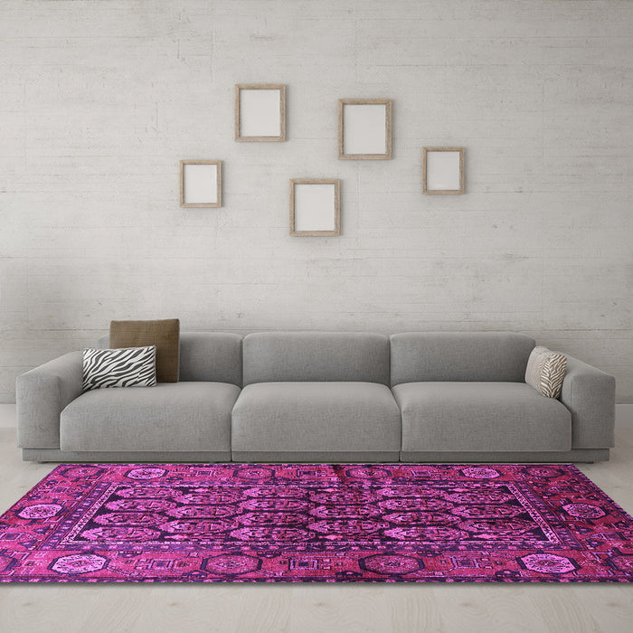 Machine Washable Persian Purple Traditional Area Rugs in a Living Room, wshtr556pur