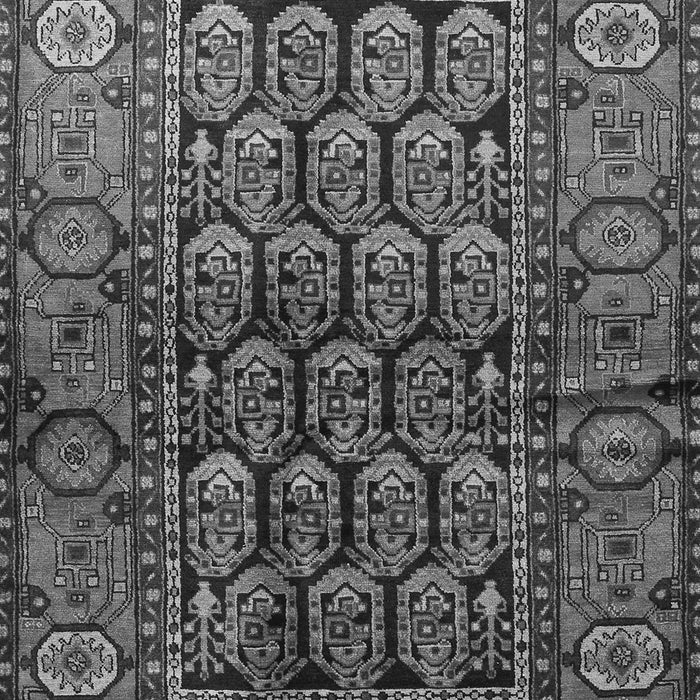 Serging Thickness of Machine Washable Persian Gray Traditional Rug, wshtr556gry