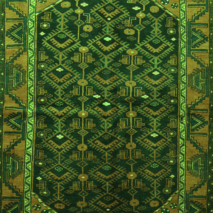 Serging Thickness of Machine Washable Persian Green Traditional Area Rugs, wshtr558grn