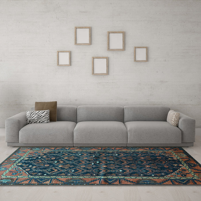 Machine Washable Persian Light Blue Traditional Rug in a Living Room, wshtr558lblu