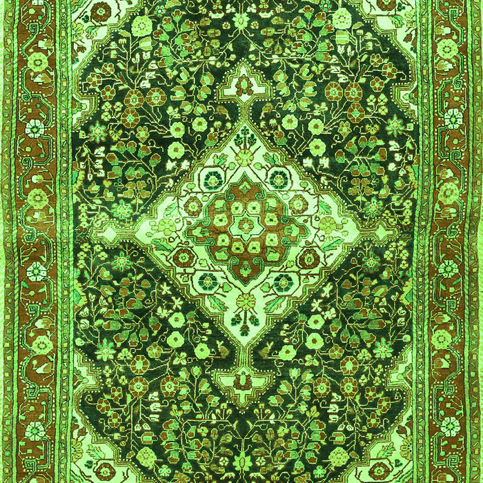 Serging Thickness of Machine Washable Medallion Green Traditional Area Rugs, wshtr561grn