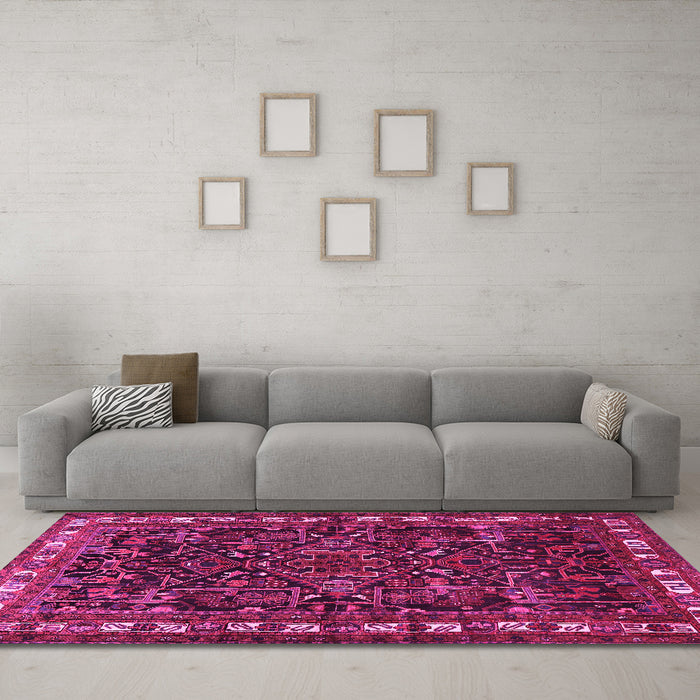 Machine Washable Animal Pink Traditional Rug in a Living Room, wshtr565pnk