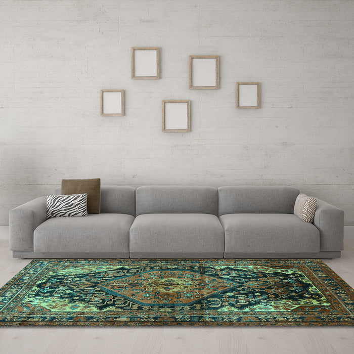 Machine Washable Persian Turquoise Traditional Area Rugs in a Living Room,, wshtr566turq