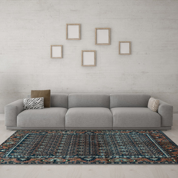 Machine Washable Persian Light Blue Traditional Rug in a Living Room, wshtr573lblu