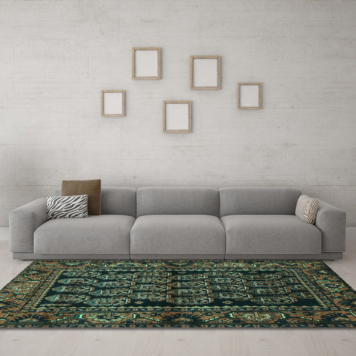 Machine Washable Persian Turquoise Traditional Area Rugs in a Living Room,, wshtr575turq