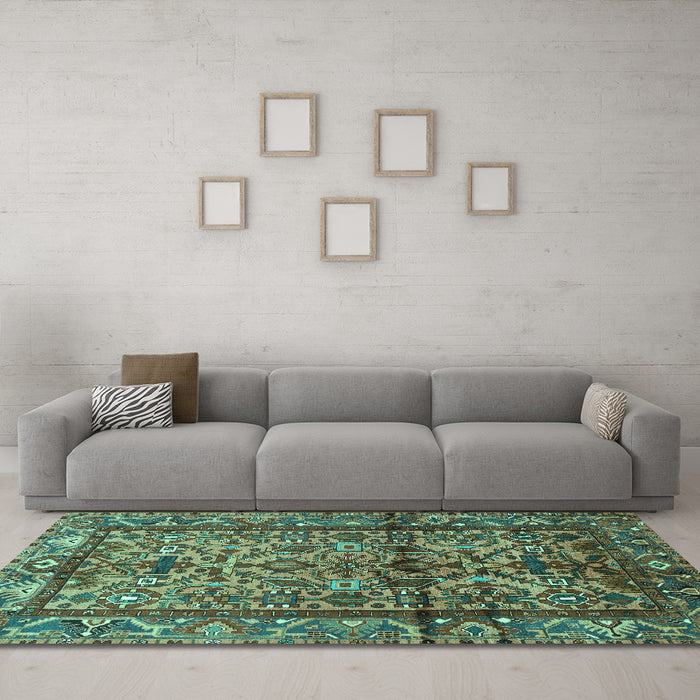 Machine Washable Persian Turquoise Traditional Area Rugs in a Living Room,, wshtr579turq