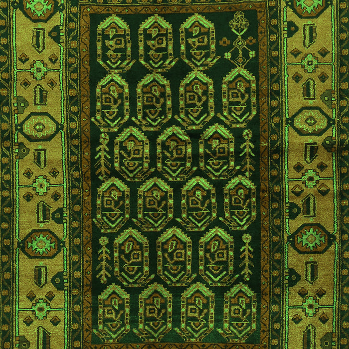 Serging Thickness of Machine Washable Persian Green Traditional Area Rugs, wshtr581grn