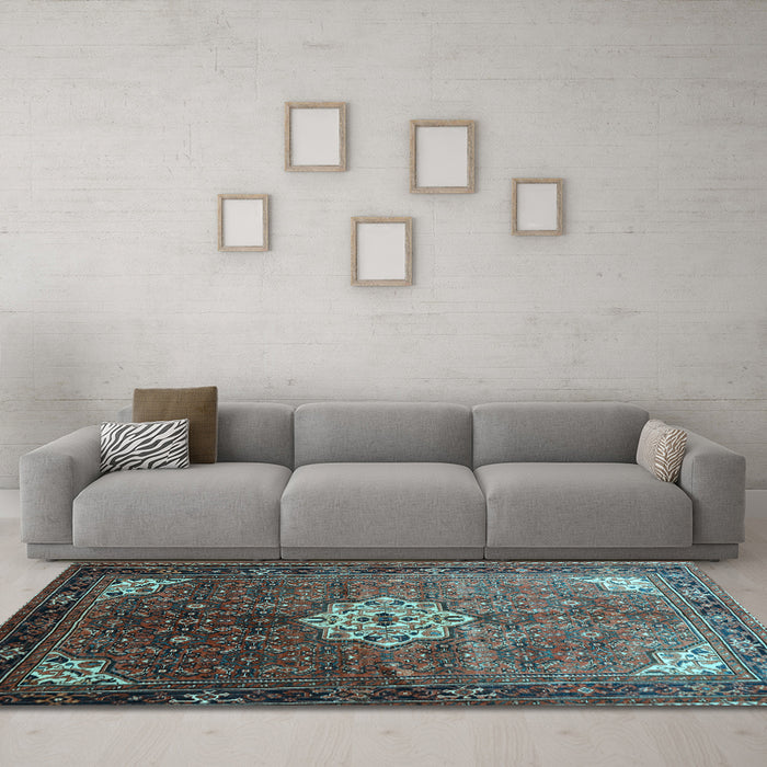 Machine Washable Persian Light Blue Traditional Rug in a Living Room, wshtr582lblu