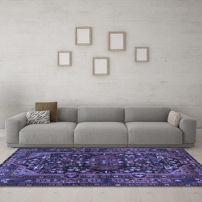 Machine Washable Persian Blue Traditional Rug in a Living Room, wshtr583blu