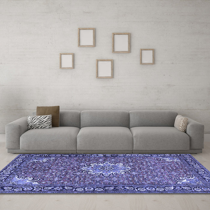 Machine Washable Persian Blue Traditional Rug in a Living Room, wshtr584blu