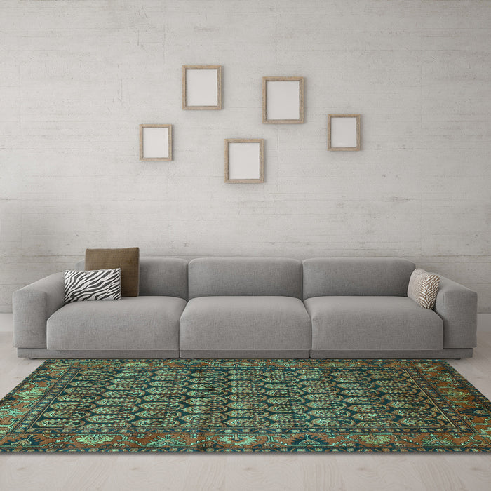 Machine Washable Persian Turquoise Traditional Area Rugs in a Living Room,, wshtr587turq