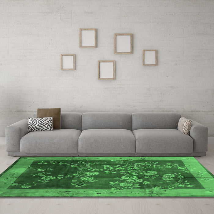 Machine Washable Oriental Emerald Green Asian Inspired Area Rugs in a Living Room,, wshtr58emgrn