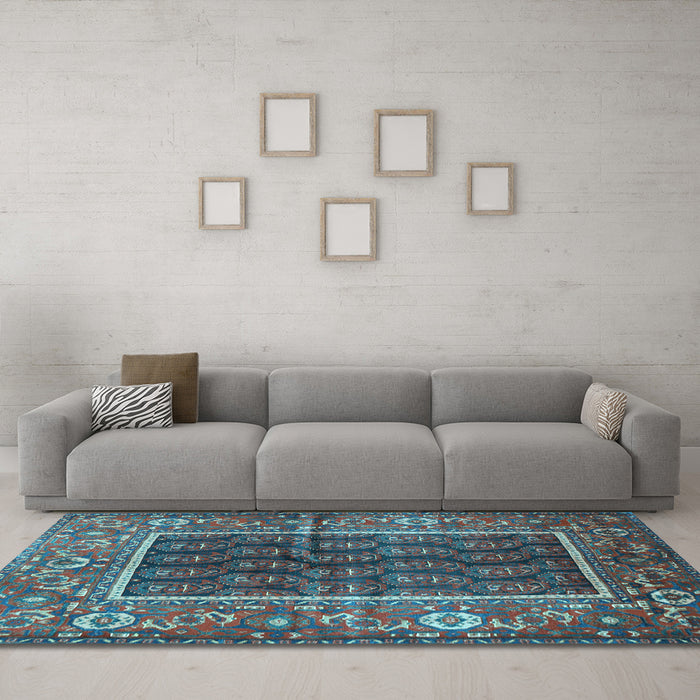 Machine Washable Persian Light Blue Traditional Rug in a Living Room, wshtr595lblu