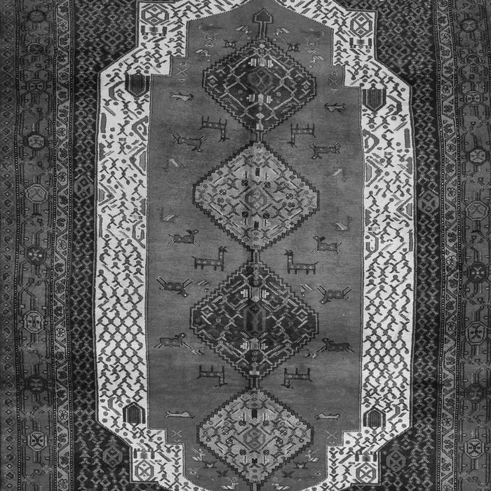 Serging Thickness of Machine Washable Persian Gray Traditional Rug, wshtr5gry