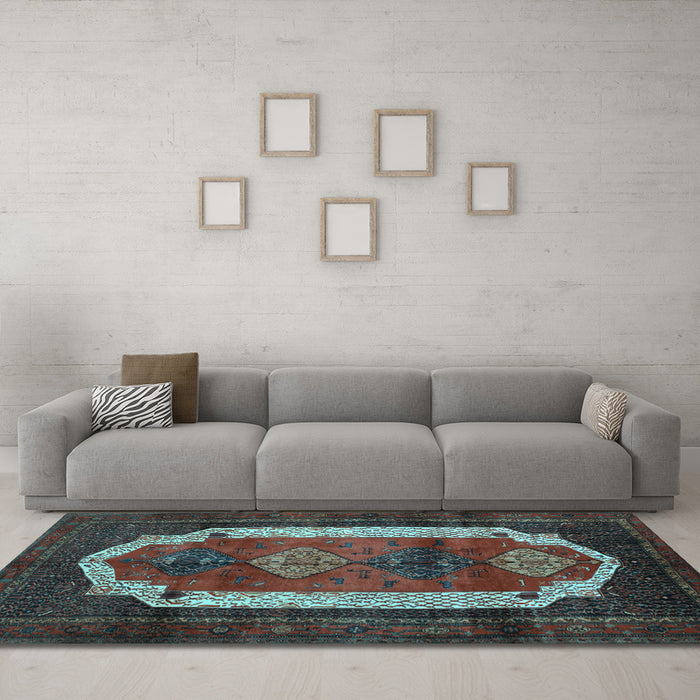 Machine Washable Persian Light Blue Traditional Rug in a Living Room, wshtr5lblu