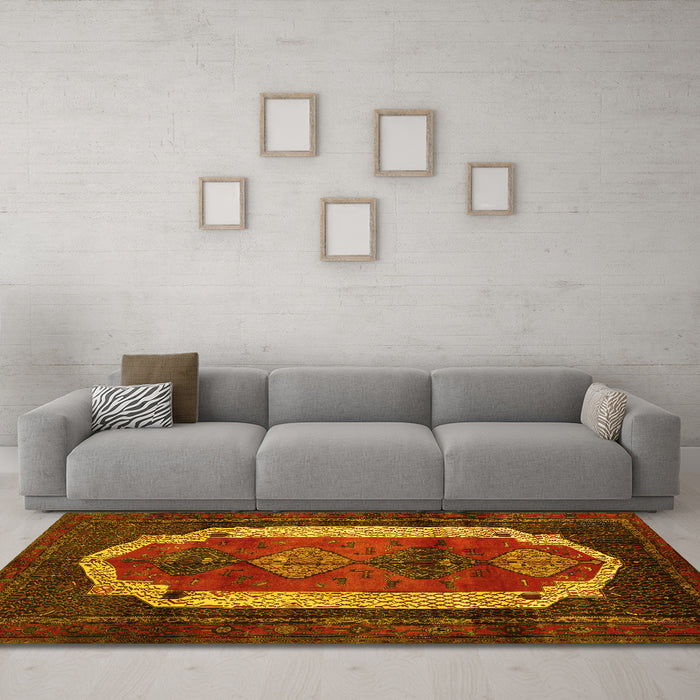 Machine Washable Persian Yellow Traditional Rug in a Living Room, wshtr5yw
