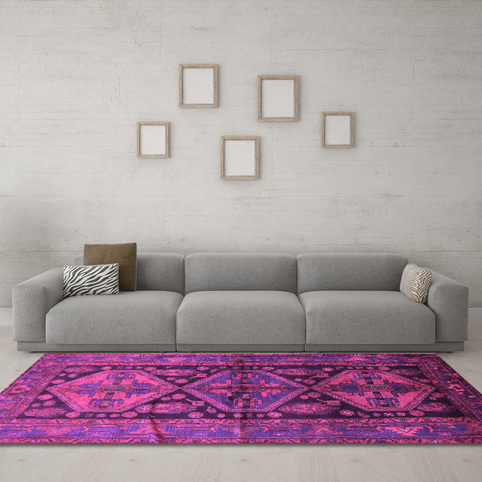 Machine Washable Persian Purple Traditional Area Rugs in a Living Room, wshtr600pur
