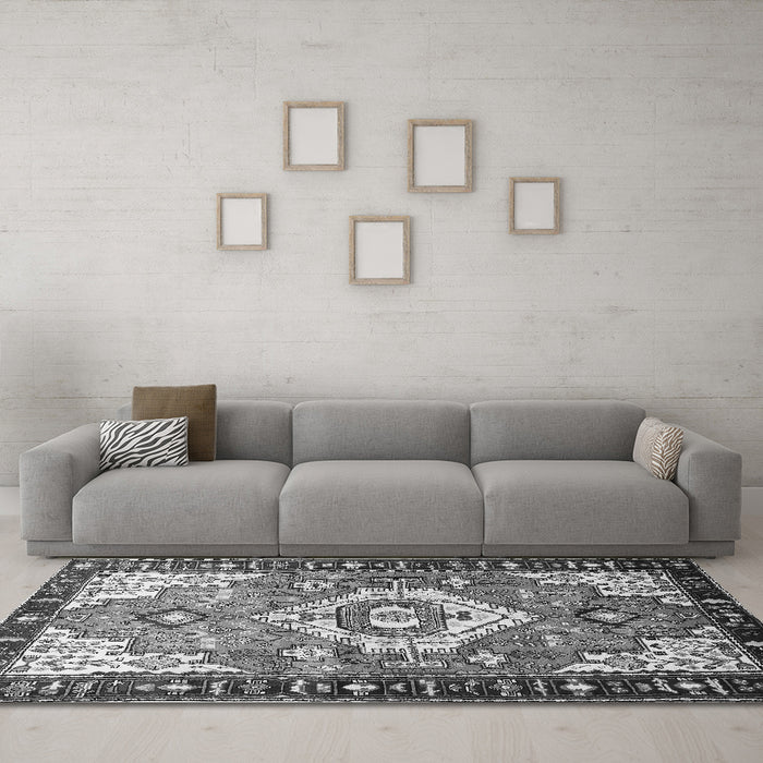 Machine Washable Persian Gray Traditional Rug in a Living Room,, wshtr603gry