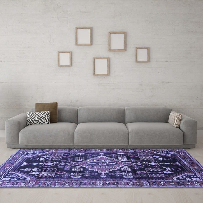 Machine Washable Persian Blue Traditional Rug in a Living Room, wshtr607blu