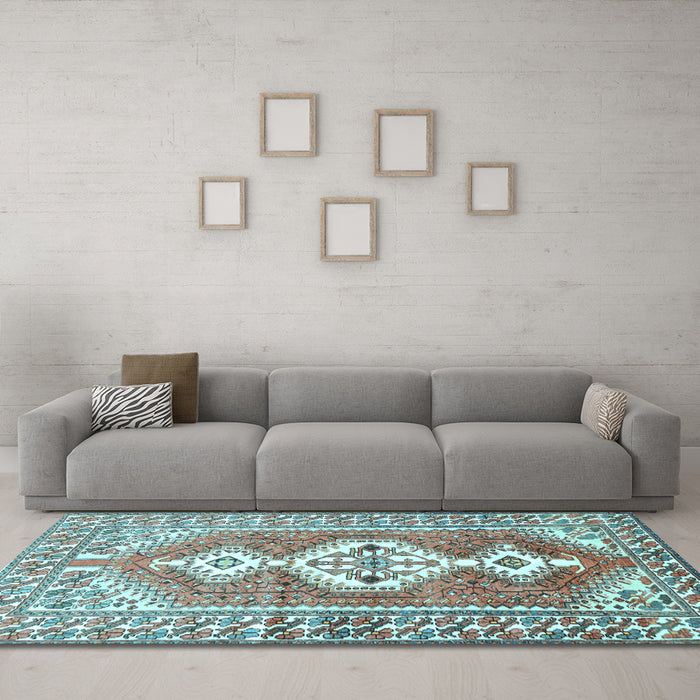 Machine Washable Persian Light Blue Traditional Rug in a Living Room, wshtr609lblu