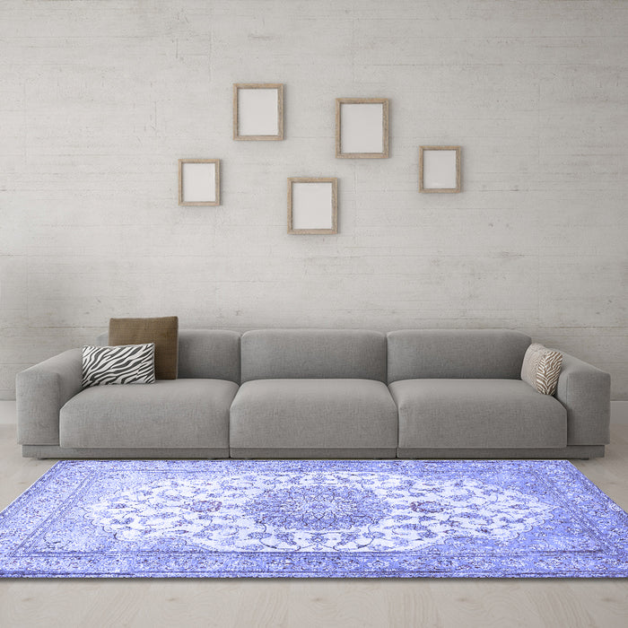 Machine Washable Medallion Blue Traditional Rug in a Living Room, wshtr60blu