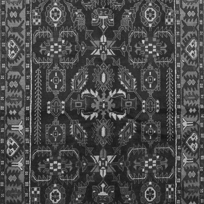 Serging Thickness of Machine Washable Persian Gray Traditional Rug, wshtr611gry