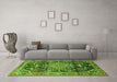 Machine Washable Persian Green Traditional Area Rugs in a Living Room,, wshtr612grn