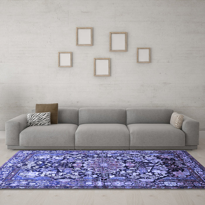 Machine Washable Animal Blue Traditional Rug in a Living Room, wshtr615blu