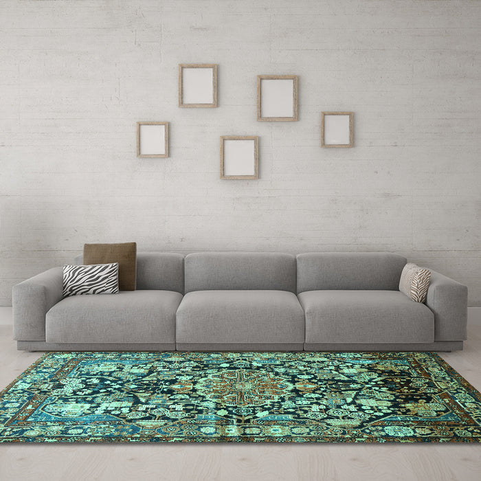 Machine Washable Animal Turquoise Traditional Area Rugs in a Living Room,, wshtr615turq