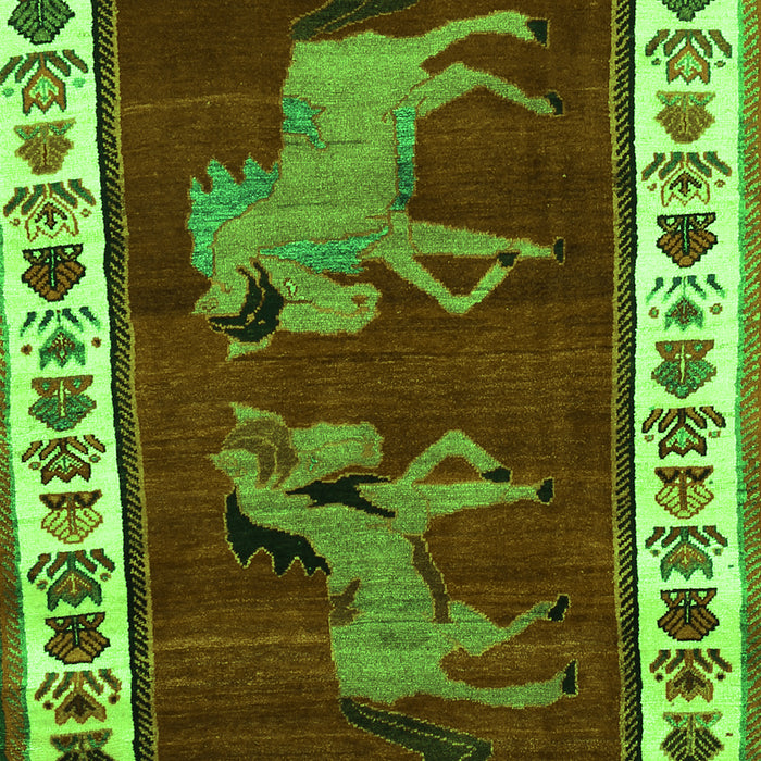 Serging Thickness of Machine Washable Animal Green Traditional Area Rugs, wshtr623grn