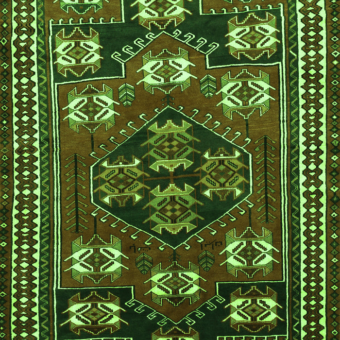 Serging Thickness of Machine Washable Persian Green Traditional Area Rugs, wshtr626grn