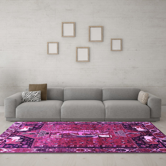 Machine Washable Animal Purple Traditional Area Rugs in a Living Room, wshtr628pur