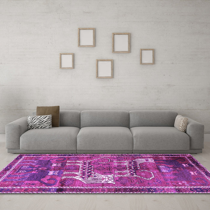 Machine Washable Animal Purple Traditional Area Rugs in a Living Room, wshtr629pur