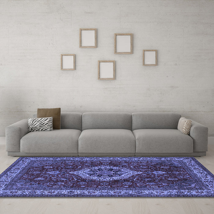 Machine Washable Medallion Blue Traditional Rug in a Living Room, wshtr62blu